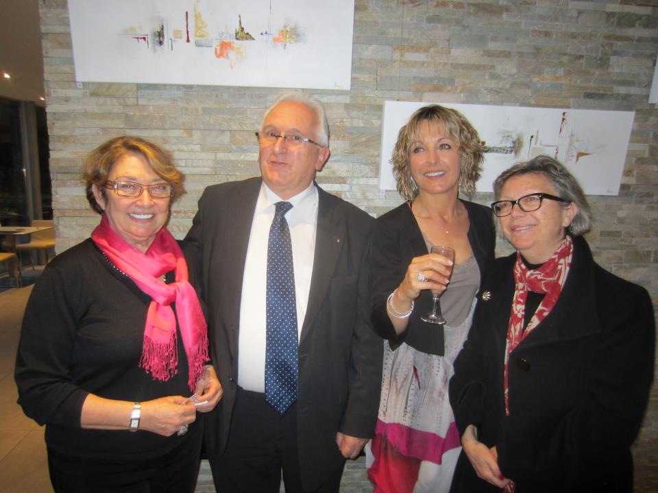 peinture Novotel Pau Lescar Anne Castera Yvonne Arangaray Prestige & Excellence Philippe Labat