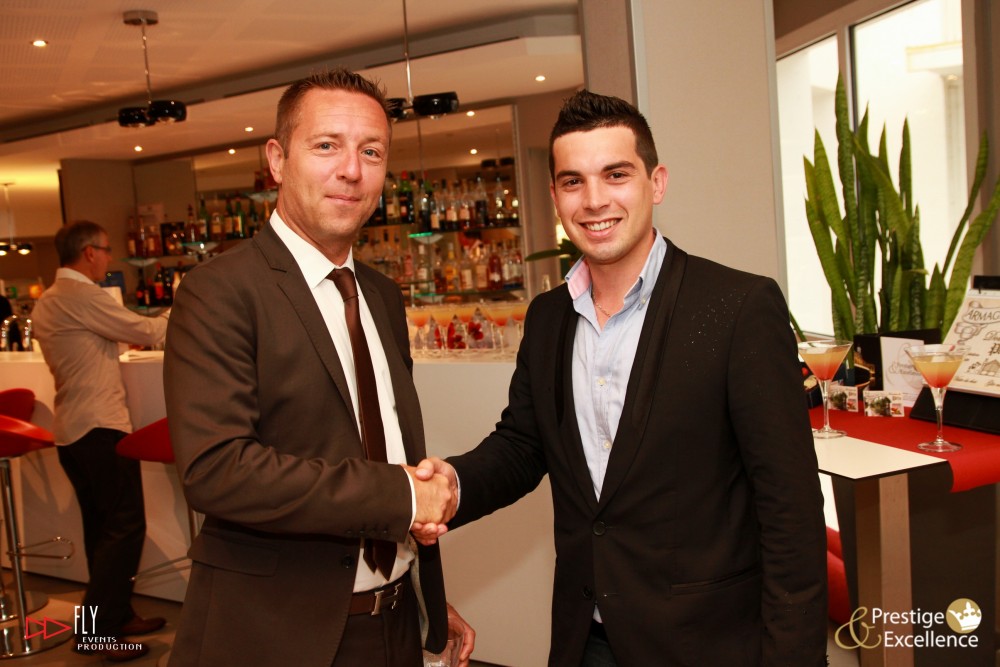 Prestige & Excellence Diner Membres Novotel Pau Lescar Medias Pack réseaux sociaux publicité